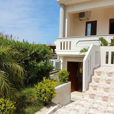 Emily' House Daire Kíssamos Dış mekan fotoğraf